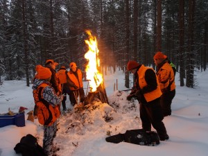 Välillä pienet makkara- ja kahvitulet